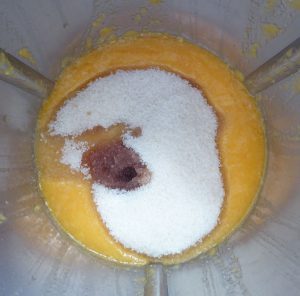 Zucker, Vanilleextrakt, Zimt