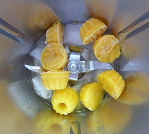 alle Zutaten im Mixtopf