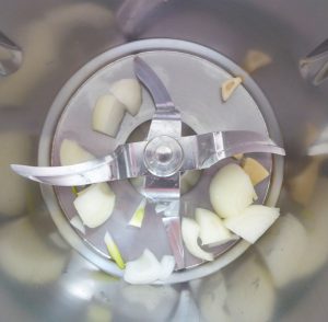 Zwiebel und Knoblauch