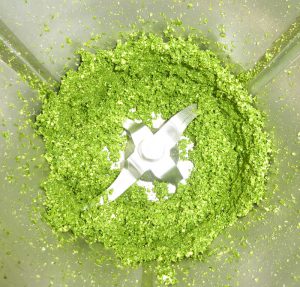 Parmesan und Grünkohl pürieren